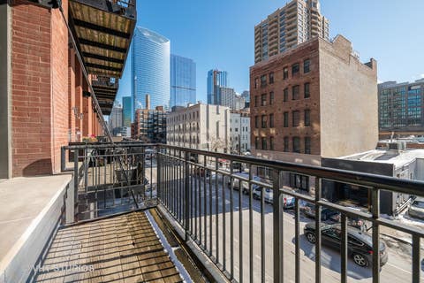 Tiny photo for Chicago, IL 60661 (MLS # 12713630)