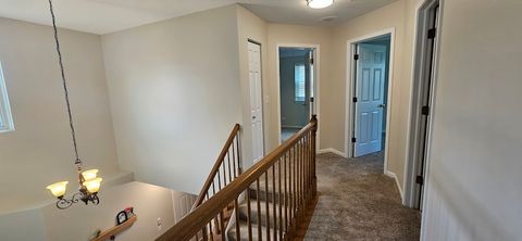Tiny photo for 450 Rosewood Crossing, Lindenhurst, IL 60046 (MLS # 12640641)