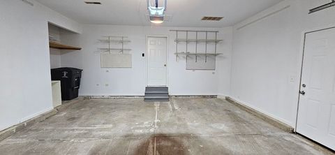 Tiny photo for 450 Rosewood Crossing, Lindenhurst, IL 60046 (MLS # 12640641)