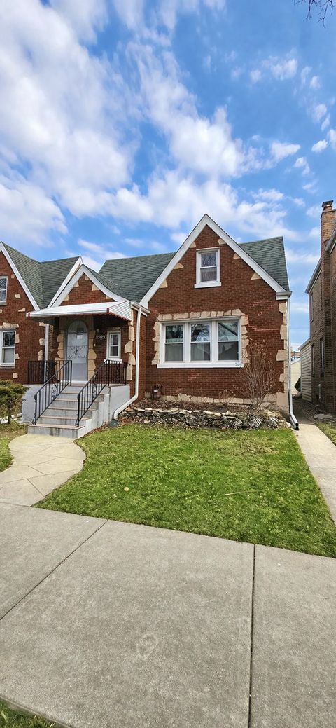 Tiny photo for 5806 W Wilson Avenue, Chicago, IL 60630 (MLS # 12602166)