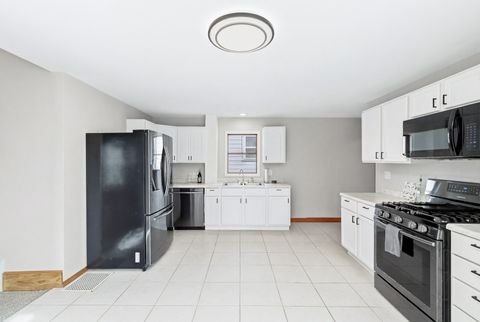 Tiny photo for 1210 3rd Street, Moline, IL 61265 (MLS # 12615287)