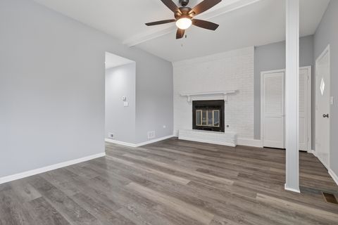 Tiny photo for 12944 S Commercial Avenue, Chicago, IL 60633 (MLS # 12545097)