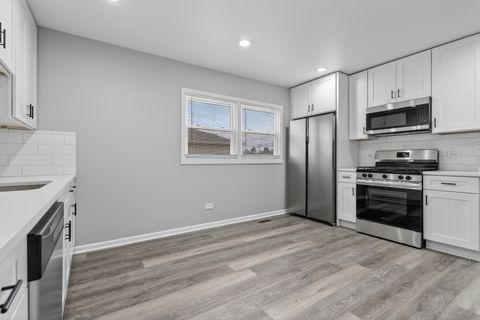 Tiny photo for 12944 S Commercial Avenue, Chicago, IL 60633 (MLS # 12545097)