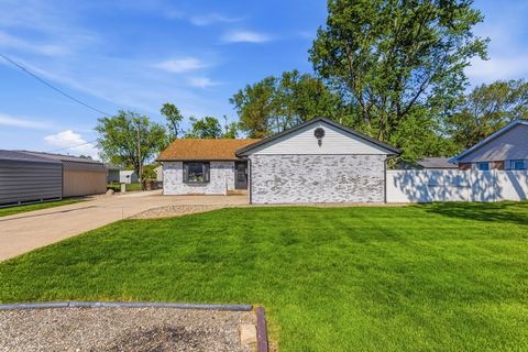 Tiny photo for 101 N Bergman Drive, Thomasboro, IL 61878 (MLS # 12643029)
