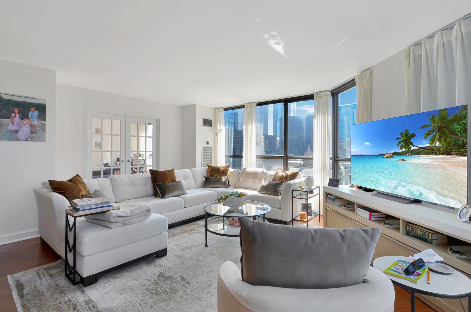 405 N WABASH Avenue 3204