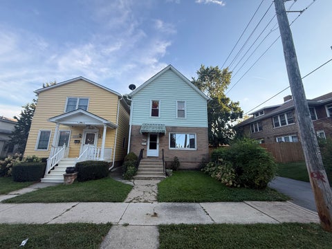 Tiny photo for 2527 Oak Street, Blue Island, IL 60406 (MLS # 12759926)