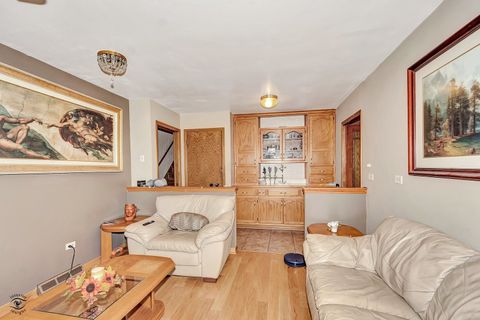 Tiny photo for 17348 Bluff Road, Lemont, IL 60439 (MLS # 12438092)