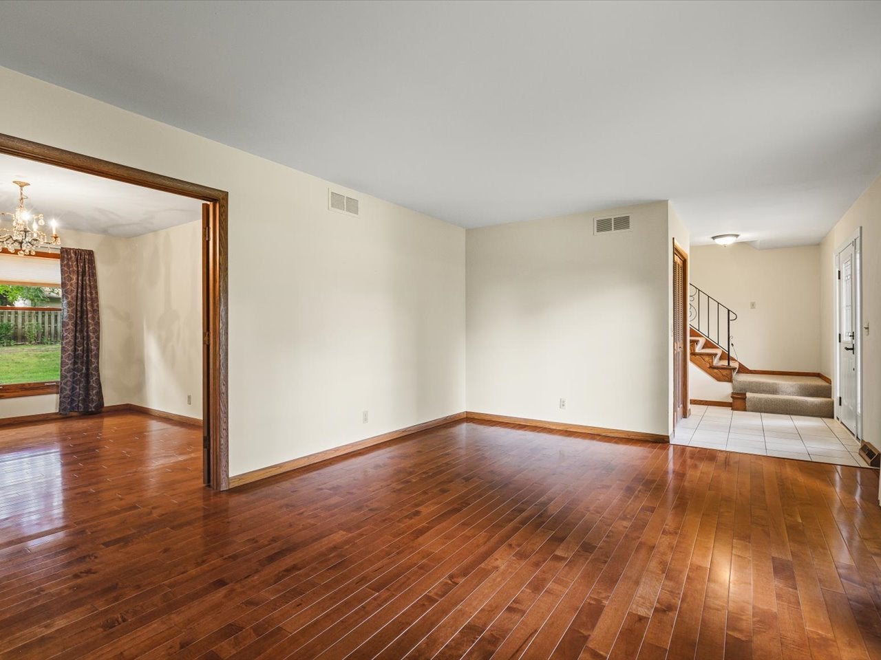 3342 Montlake Drive