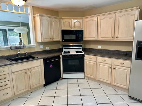 Tiny photo for 935 Victoria Drive #935, Woodstock, IL 60098 (MLS # 12739336)