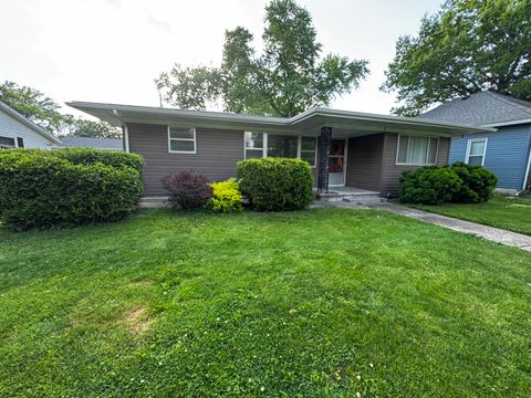 Photo of 803 S Madison Street, Duquoin, IL 62832 (MLS # 12632507)