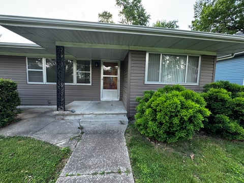 Tiny photo for 803 S Madison Street, Duquoin, IL 62832 (MLS # 12632507)