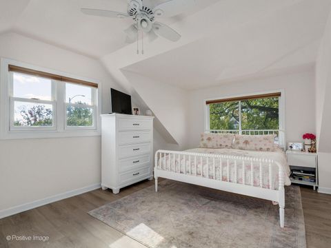 Tiny photo for 875 S York Street, Elmhurst, IL 60126 (MLS # 12596193)