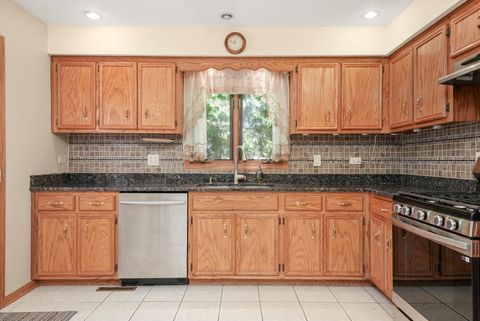 Tiny photo for 8410 S 78th Avenue, Bridgeview, IL 60455 (MLS # 12502594)