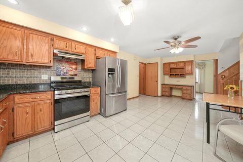 Tiny photo for 8410 S 78th Avenue, Bridgeview, IL 60455 (MLS # 12502594)