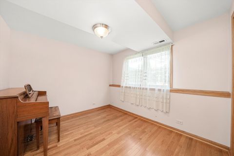 Tiny photo for 8410 S 78th Avenue, Bridgeview, IL 60455 (MLS # 12502594)