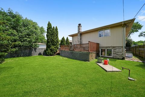 Tiny photo for 8410 S 78th Avenue, Bridgeview, IL 60455 (MLS # 12502594)