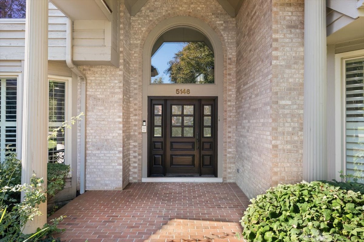 5146 Bridlewood Lane