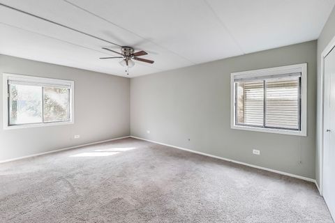 Tiny photo for 2416 W Foster Avenue #2S, Chicago, IL 60625 (MLS # 12525008)