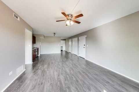 Tiny photo for 2416 W Foster Avenue #2S, Chicago, IL 60625 (MLS # 12525008)