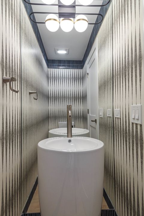 Tiny photo for 2055 W Race Avenue, Chicago, IL 60612 (MLS # 12450397)