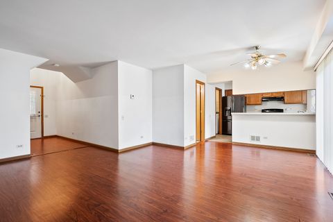 Tiny photo for 1404 W Sapphire Drive, Hoffman Estates, IL 60192 (MLS # 12488100)