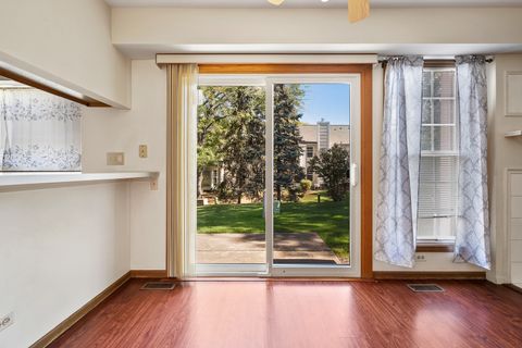 Tiny photo for 1404 W Sapphire Drive, Hoffman Estates, IL 60192 (MLS # 12488100)