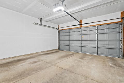 Tiny photo for 1404 W Sapphire Drive, Hoffman Estates, IL 60192 (MLS # 12488100)