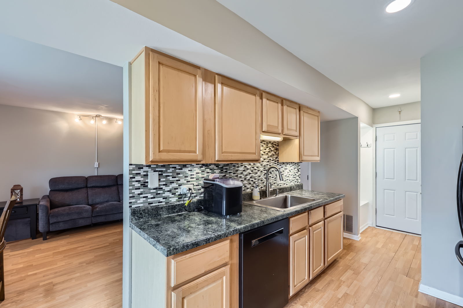 425 Harrison Court