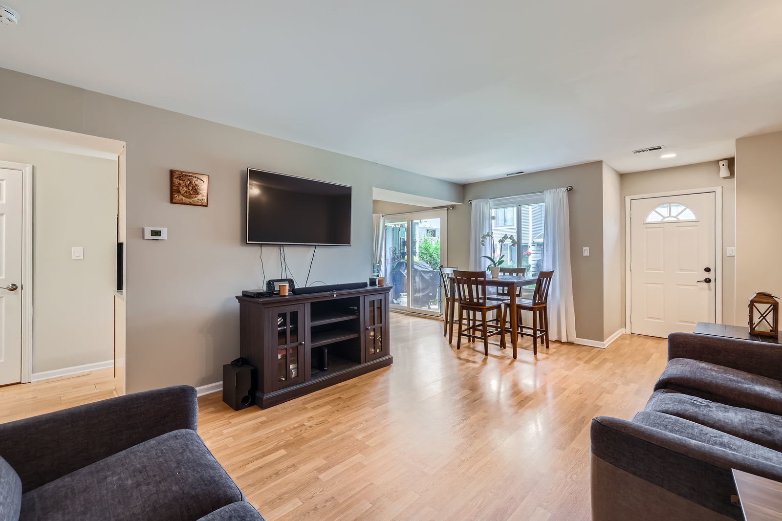 425 Harrison Court