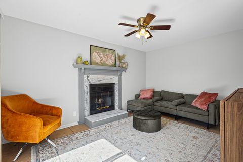 Tiny photo for 454 Danbury Drive, Carol Stream, IL 60188 (MLS # 12681464)