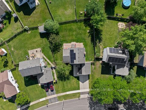 Tiny photo for 454 Danbury Drive, Carol Stream, IL 60188 (MLS # 12681464)