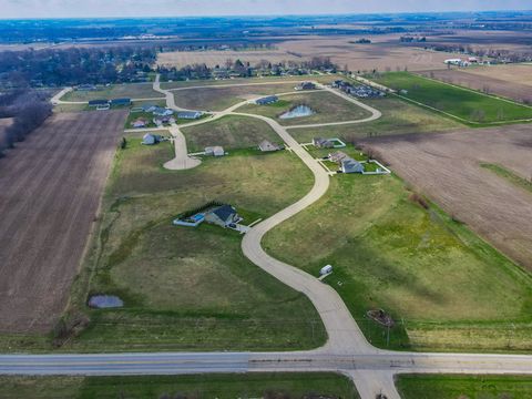 1412 Navajo Court Kankakee IL 60901