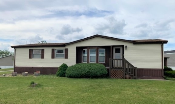 Photo 1 of 16 — 8 Pheasant Circle, Beecher, IL 60401