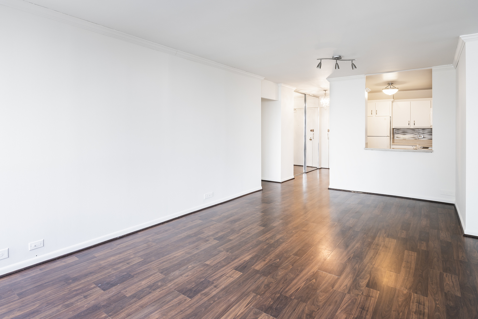 5415 N SHERIDAN Road 1608