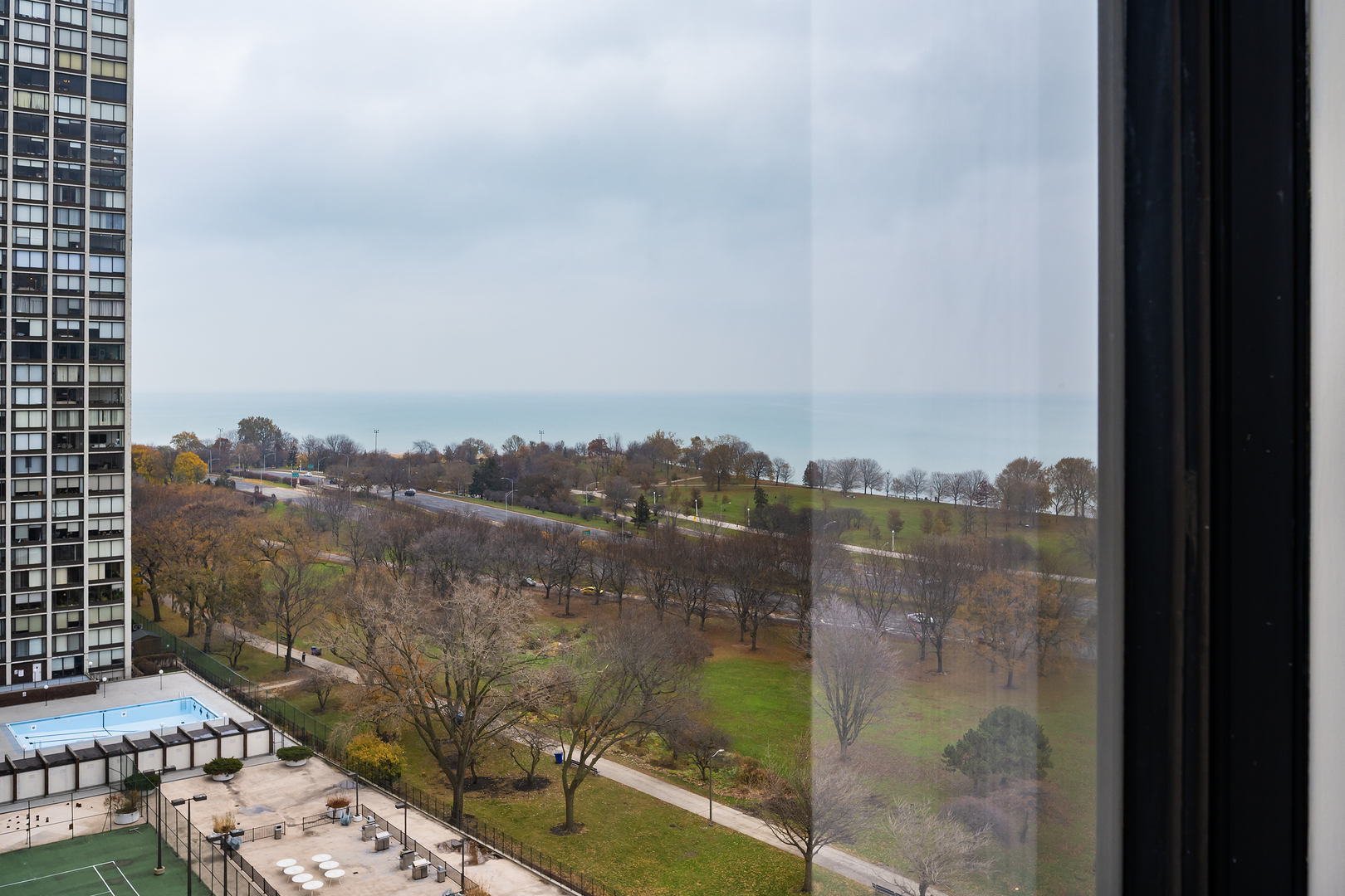 5415 N SHERIDAN Road 1608