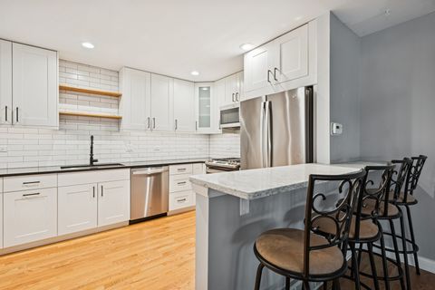 Tiny photo for 2 Croydon on Duxbury Street, Rolling Meadows, IL 60008 (MLS # 12601799)