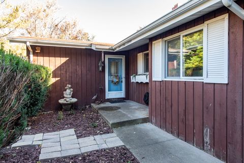 Tiny photo for 16675 W Applewood Court, Gurnee, IL 60031 (MLS # 12499118)