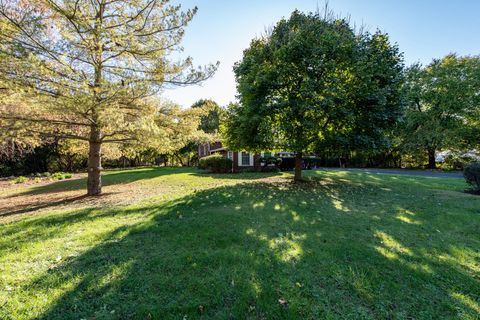 Tiny photo for 16675 W Applewood Court, Gurnee, IL 60031 (MLS # 12499118)