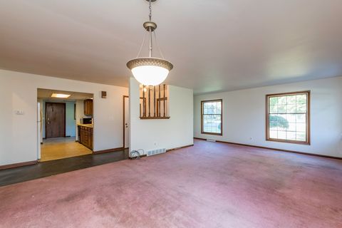 Tiny photo for 16675 W Applewood Court, Gurnee, IL 60031 (MLS # 12499118)