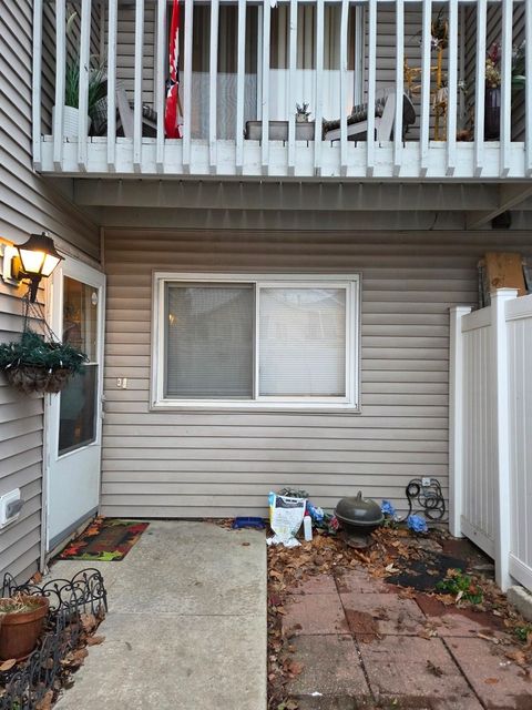 Tiny photo for 5 E Fernwood Drive, Bolingbrook, IL 60440 (MLS # 12545476)