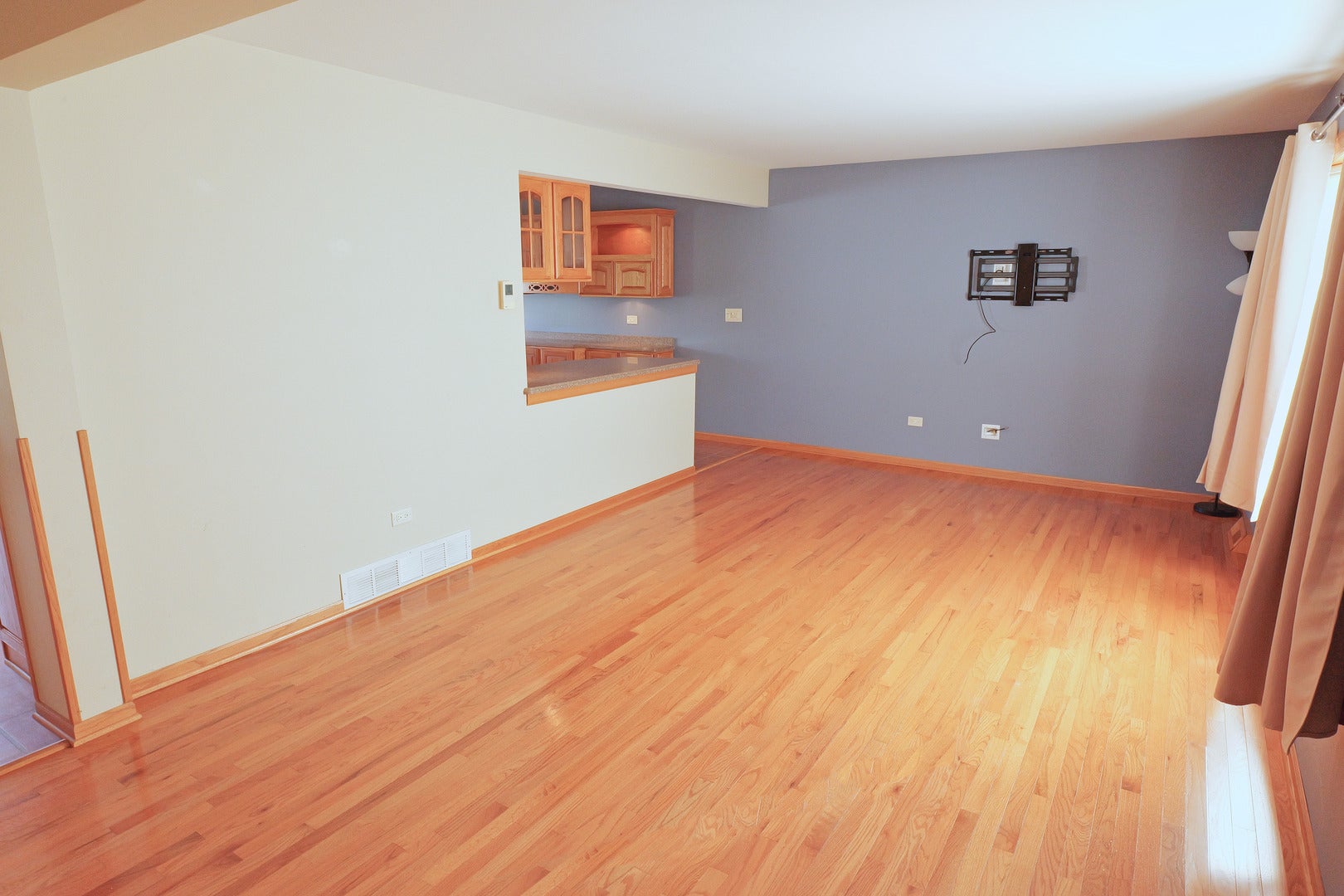 8446 163RD Street