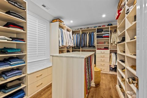 Tiny photo for 562 Earlston Road, Kenilworth, IL 60043 (MLS # 12613100)