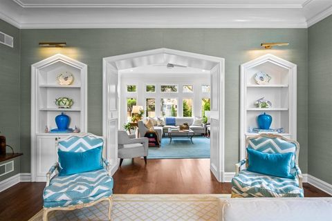 Tiny photo for 562 Earlston Road, Kenilworth, IL 60043 (MLS # 12613100)