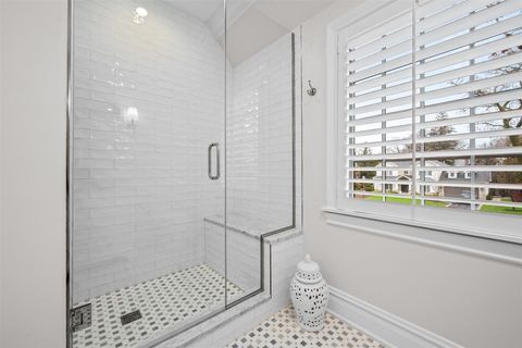 Tiny photo for 562 Earlston Road, Kenilworth, IL 60043 (MLS # 12613100)