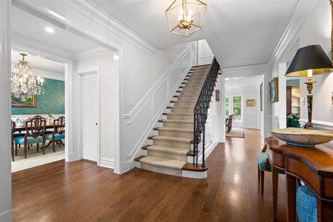 Tiny photo for 562 Earlston Road, Kenilworth, IL 60043 (MLS # 12613100)