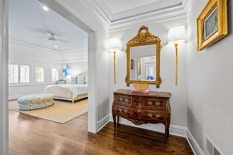 Tiny photo for 562 Earlston Road, Kenilworth, IL 60043 (MLS # 12613100)