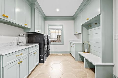 Tiny photo for 562 Earlston Road, Kenilworth, IL 60043 (MLS # 12613100)