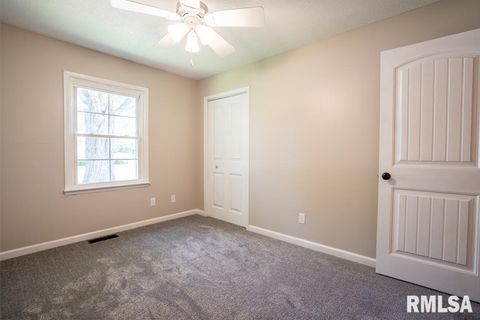 Tiny photo for 865 Stardust Drive, Herrin, IL 62948 (MLS # QC4269367)