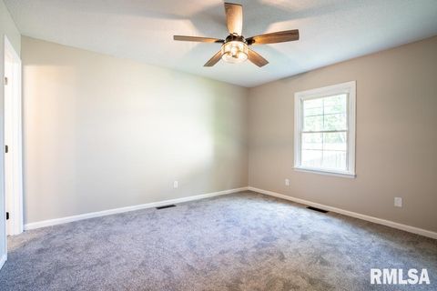 Tiny photo for 865 Stardust Drive, Herrin, IL 62948 (MLS # QC4269367)