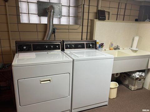 Tiny photo for 402 W PROSPECT Street, Kewanee, IL 61443 (MLS # QC4267622)